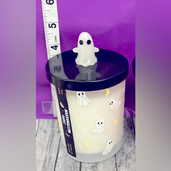 DW Home Halloween Candles Glow in the Dark mini Ghost toppers White Marshmallow - Picture 1 of 6